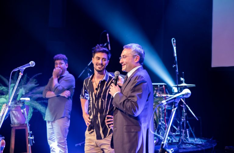 EL VESTIDO DE DORA 5